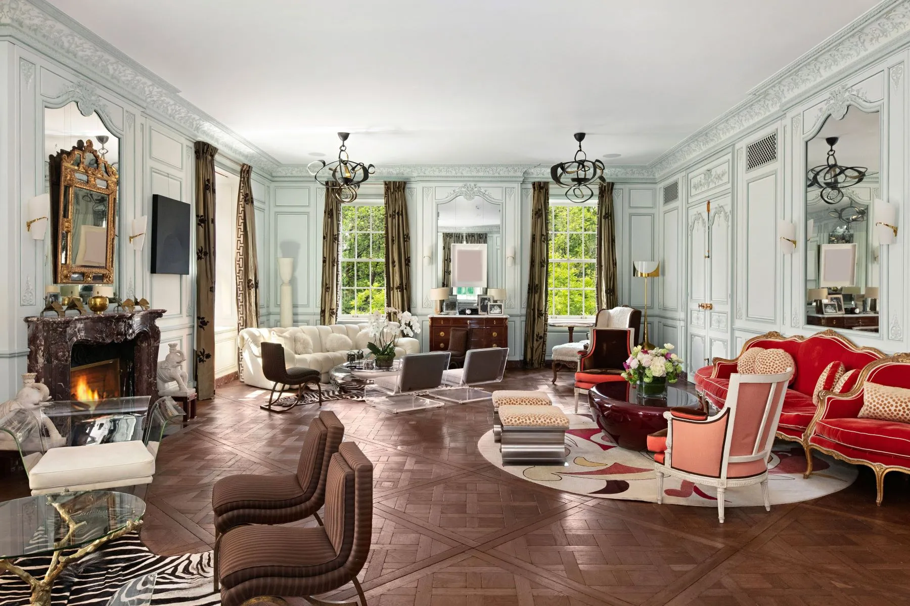 4 East 66th Street, 4, New York, New York, 10065 United States