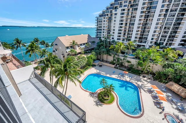 540 Brickell Key Drive Miami, Florida, 33131 United States